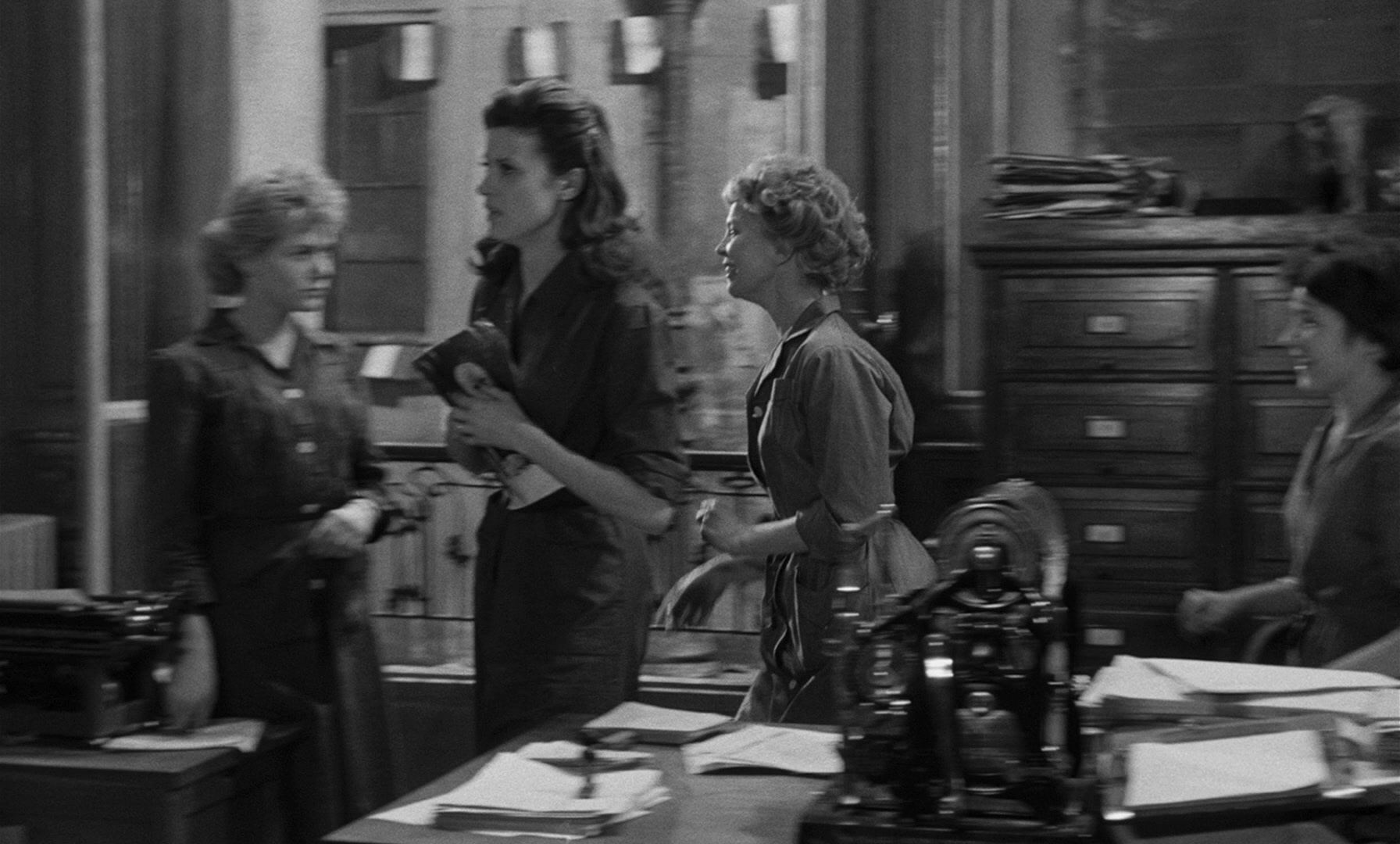 Léon Morin, prêtre (1961), wide, 1.66:1 — film still