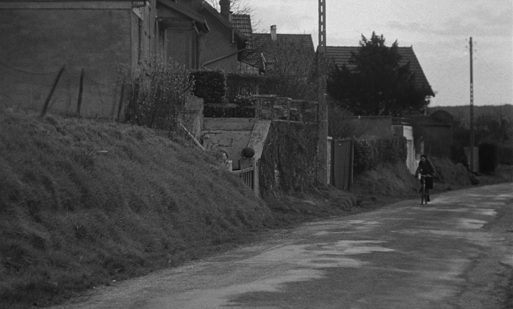 Léon Morin, prêtre (1961), wide, 1.66:1 — film still