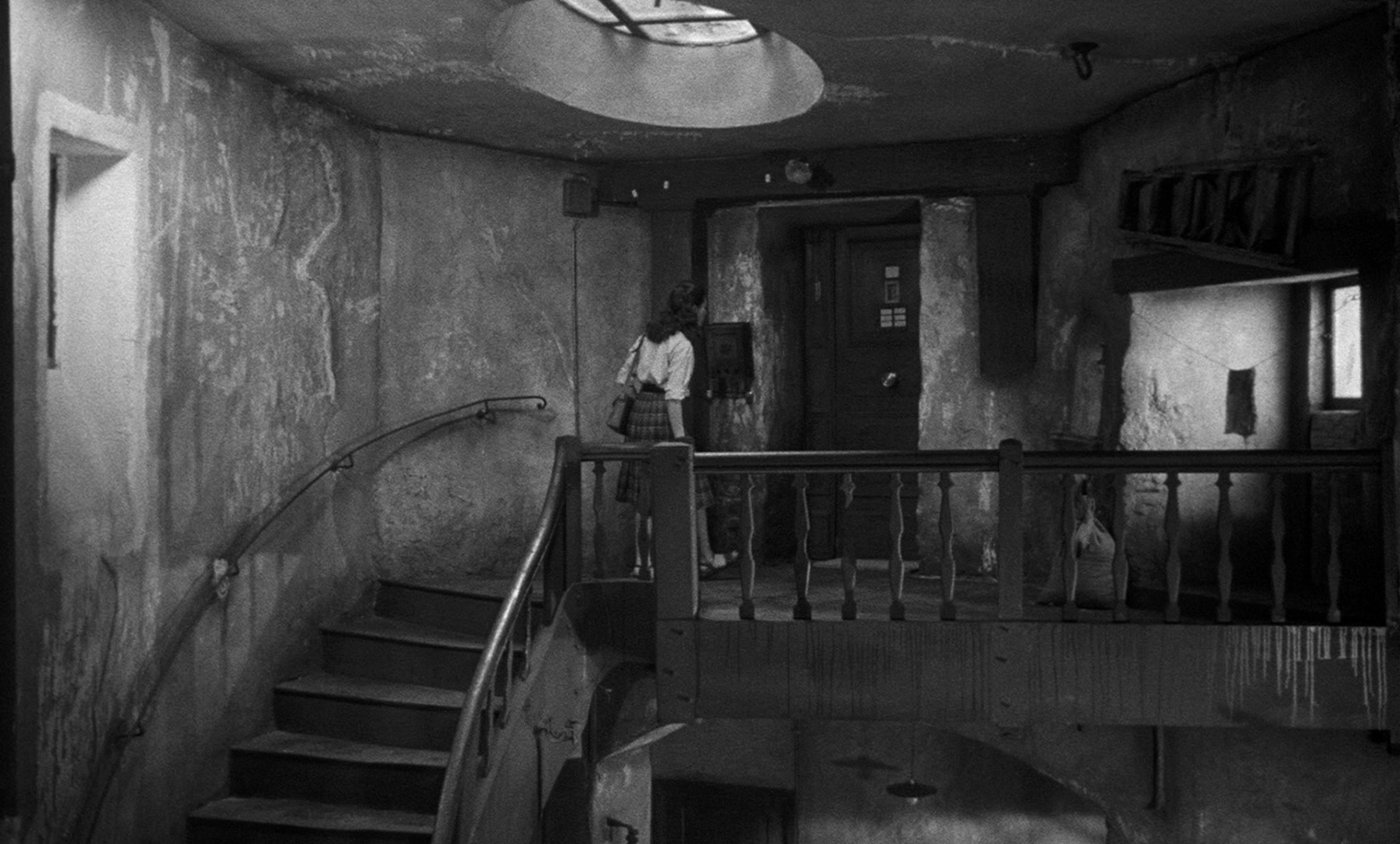 Léon Morin, prêtre (1961), wide, 1.66:1 — film still