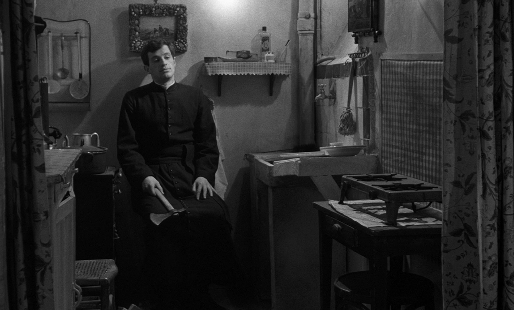 Léon Morin, prêtre (1961), wide, 1.66:1 — film still