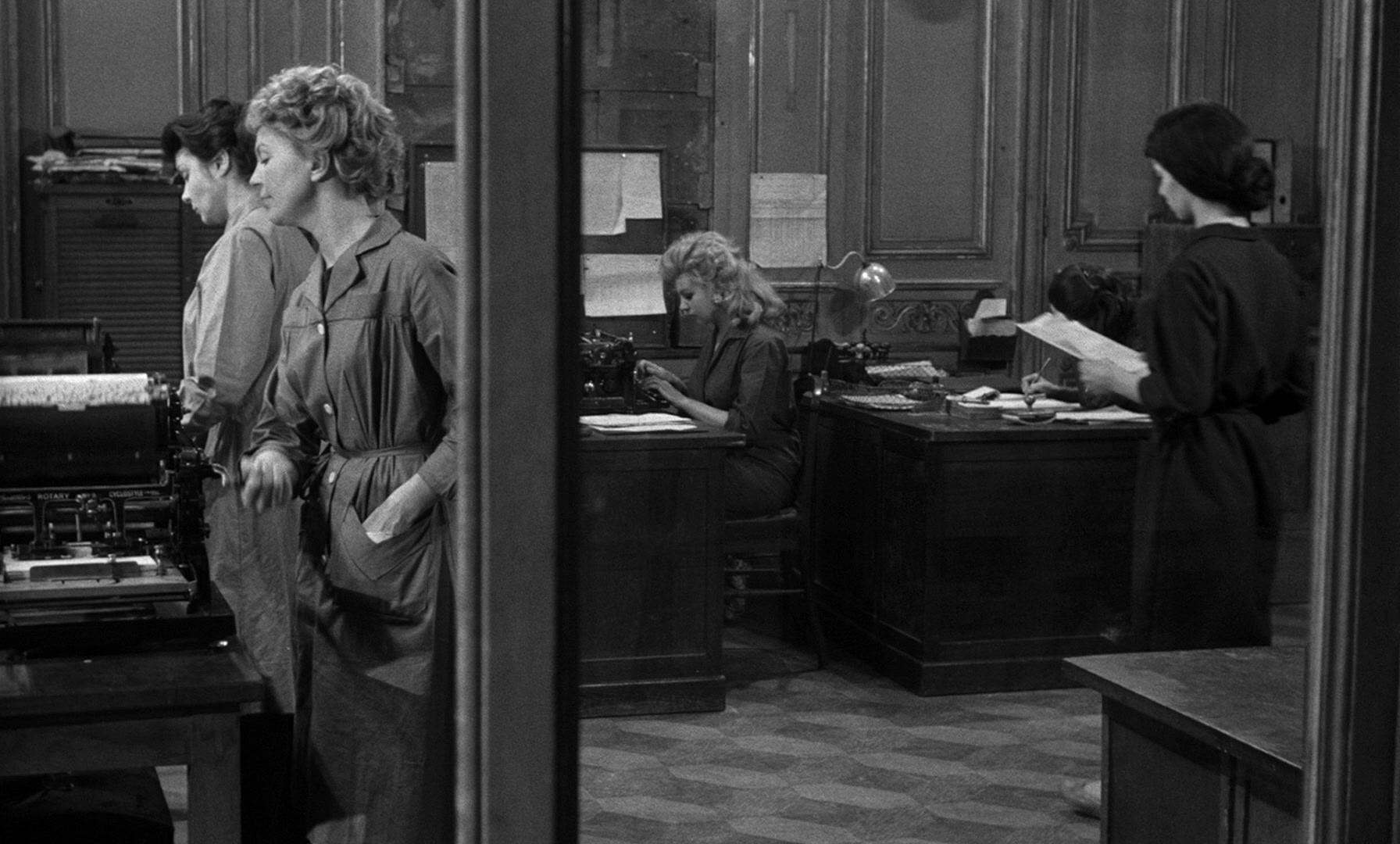 Léon Morin, prêtre (1961), wide, 1.66:1 — film still