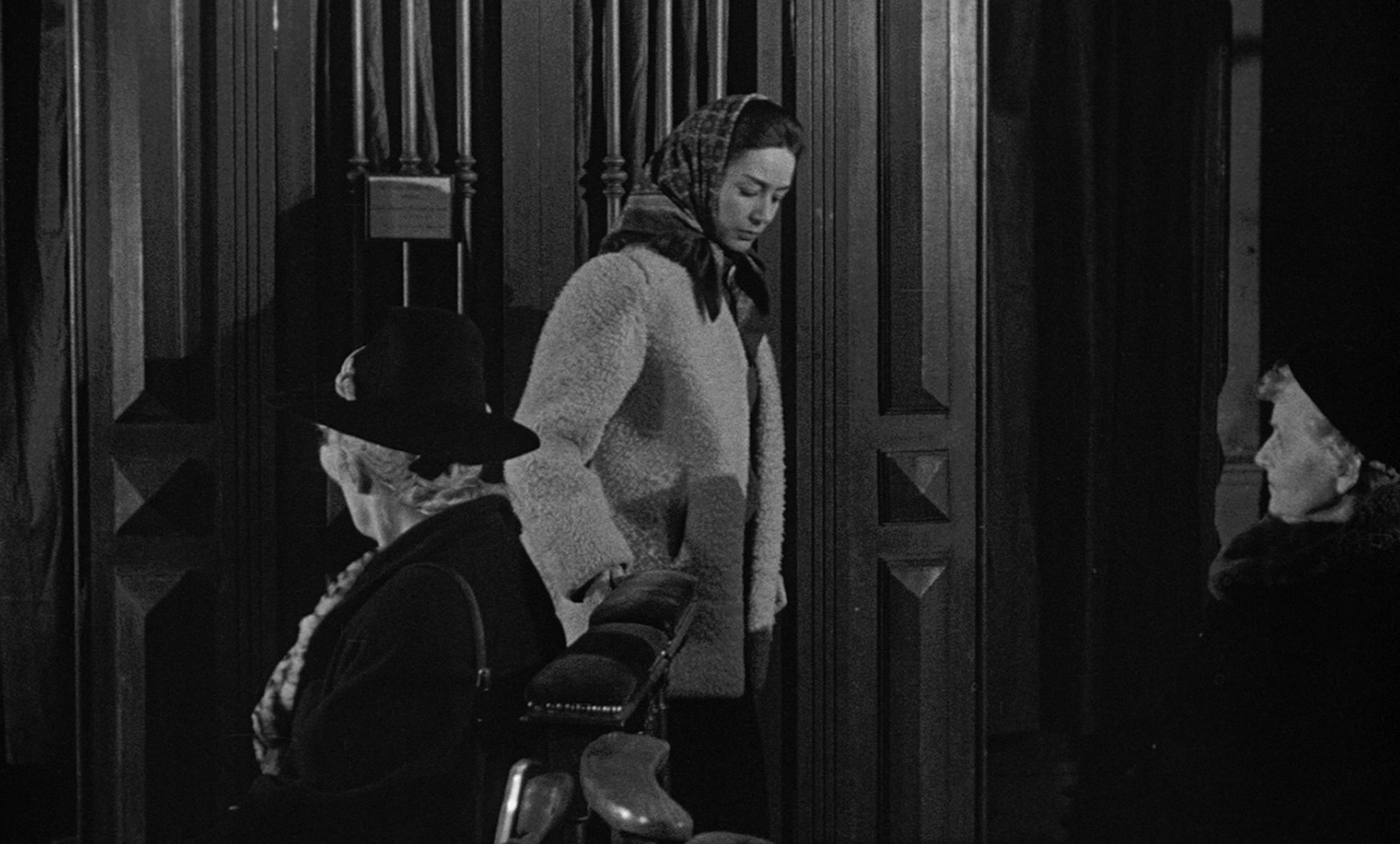 Léon Morin, prêtre (1961), wide, 1.66:1 — film still