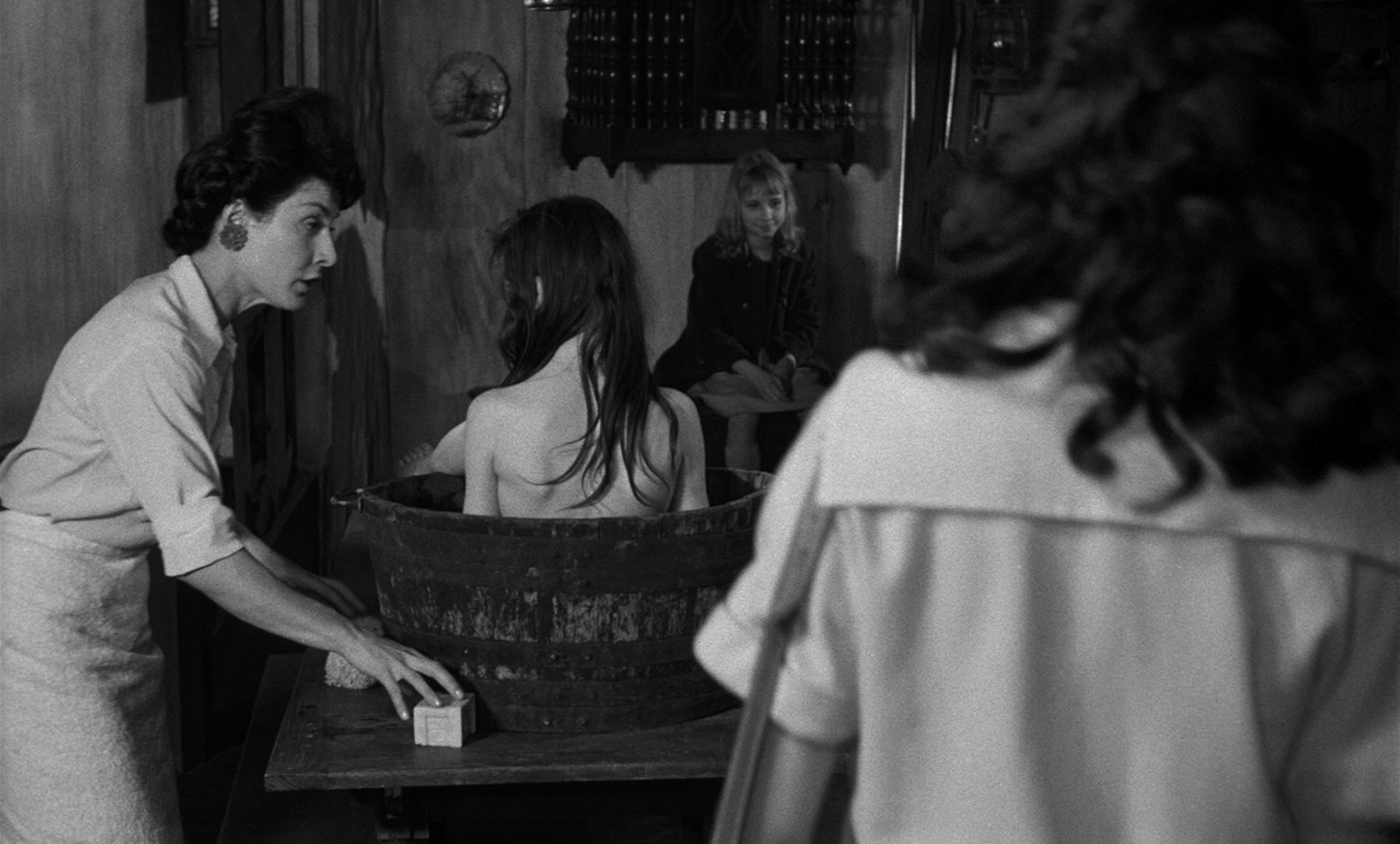 Léon Morin, prêtre (1961), wide, 1.66:1 — film still