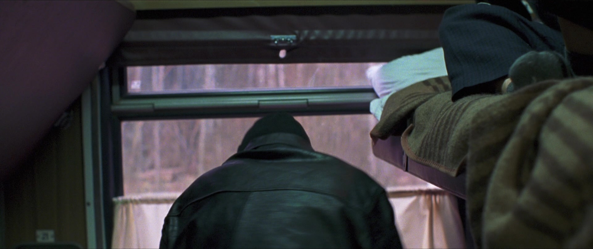 Compartiment n°6 (2021), wide, 2.38:1 — film still