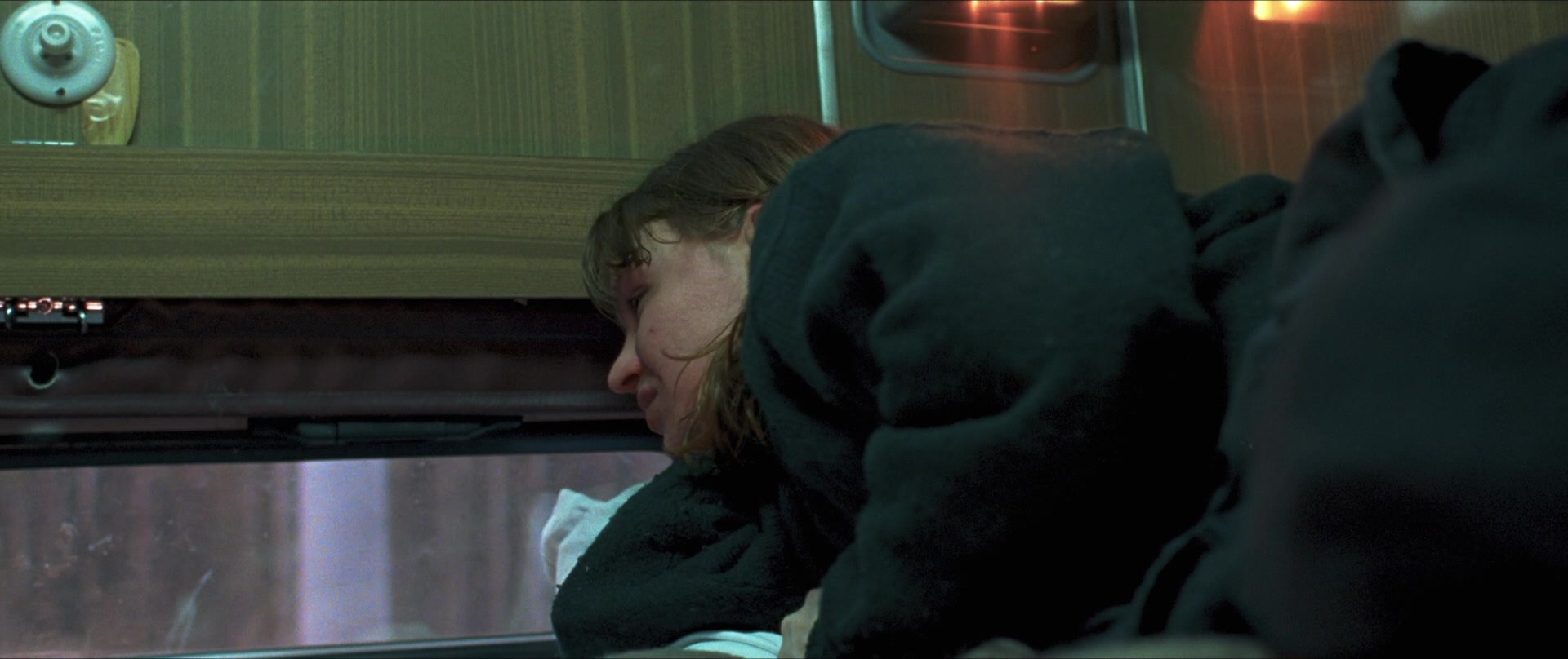 Compartiment n°6 (2021), unknown, 2.38:1 — film still