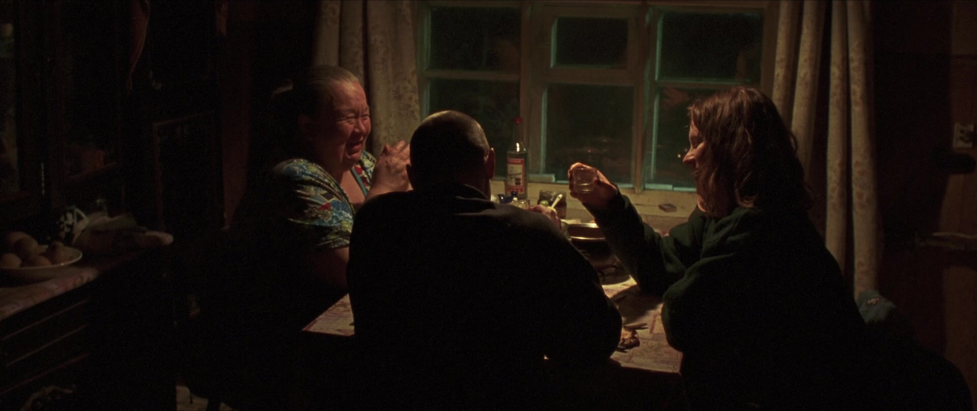 Compartiment n°6 (2021), wide, 2.38:1 — film still