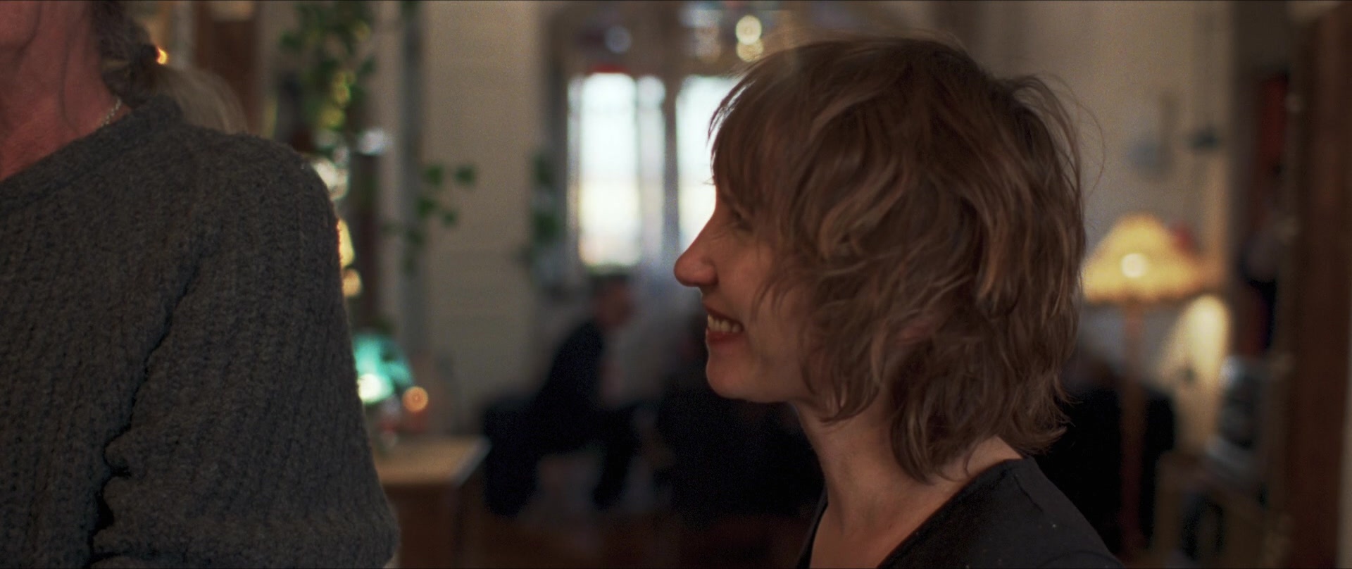 Compartiment n°6 (2021), wide, 2.38:1 — film still