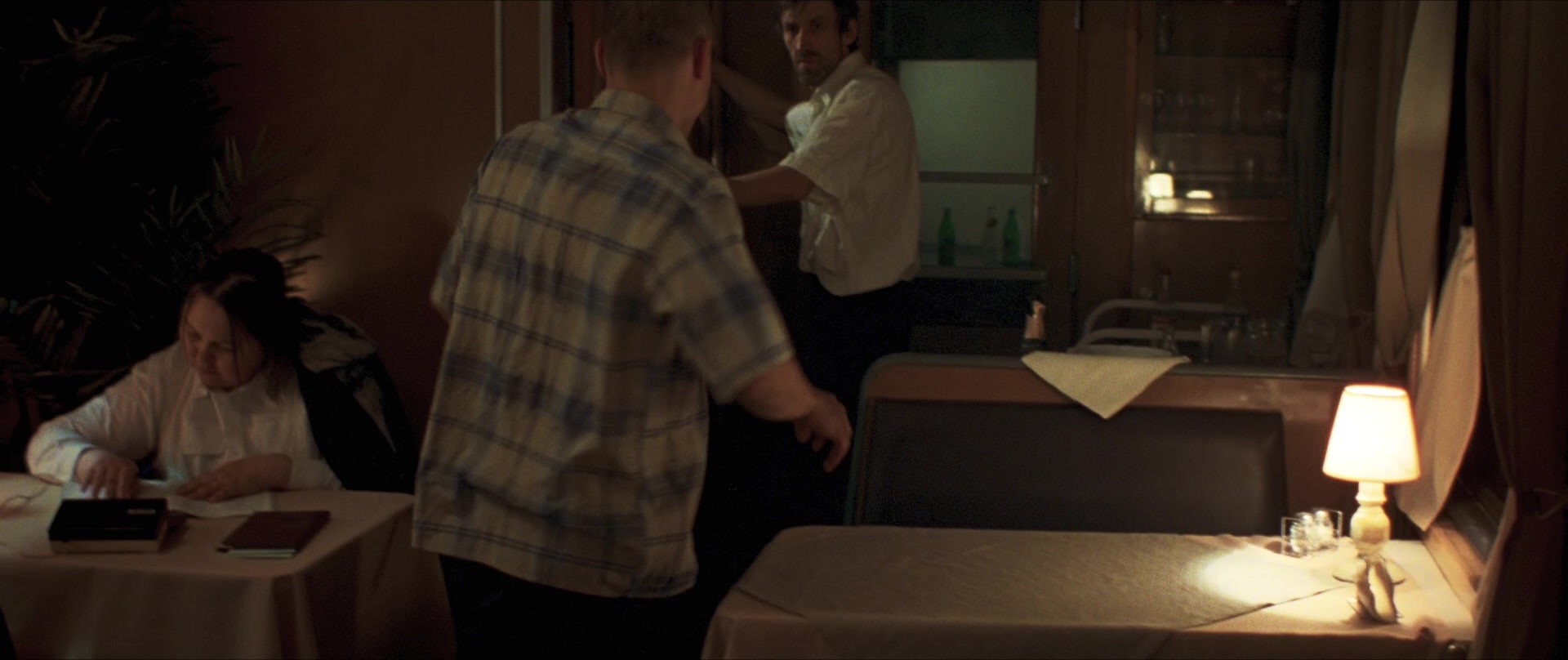 Compartiment n°6 (2021), wide, 2.38:1 — film still