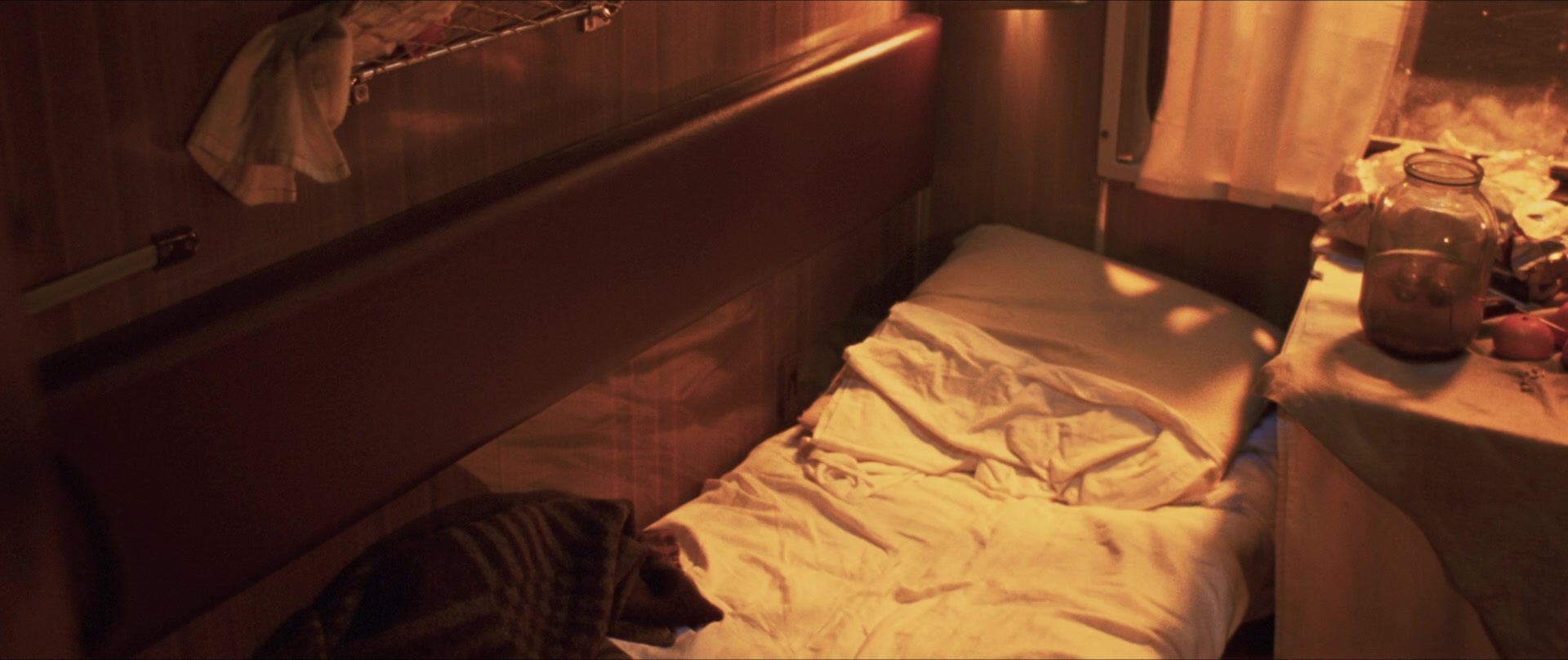 Compartiment n°6 (2021), unknown, 2.38:1 — film still