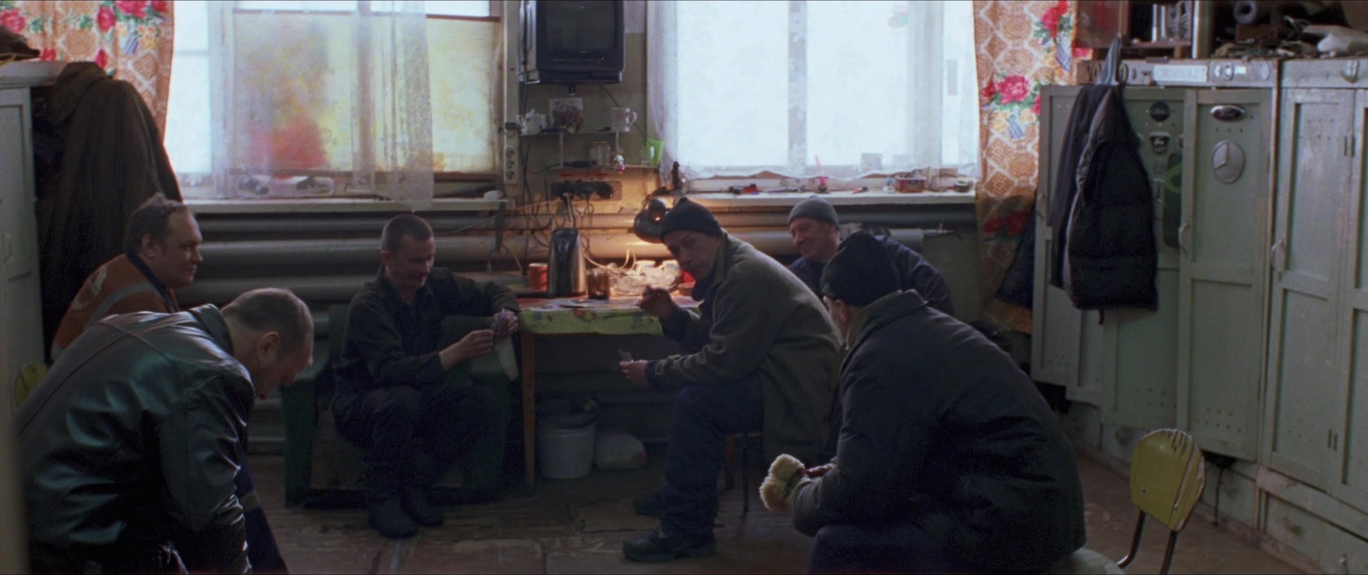Compartiment n°6 (2021), wide, 2.38:1 — film still