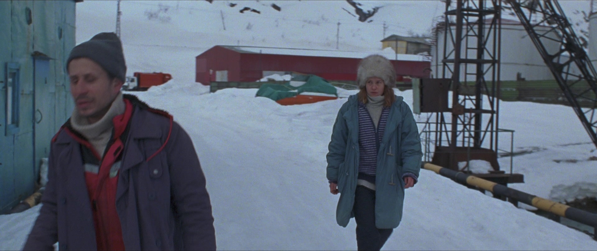 Compartiment n°6 (2021), wide, 2.38:1 — film still