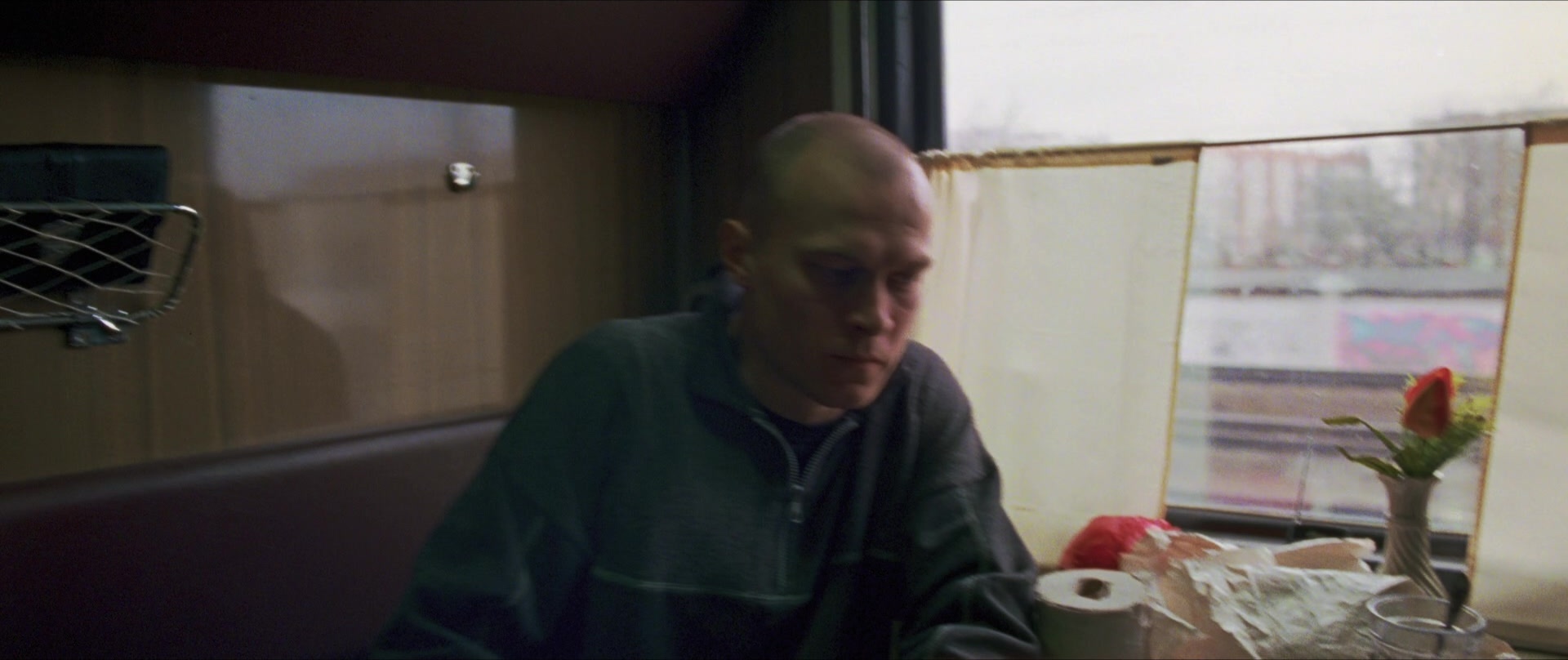 Compartiment n°6 (2021), wide, 2.38:1 — film still