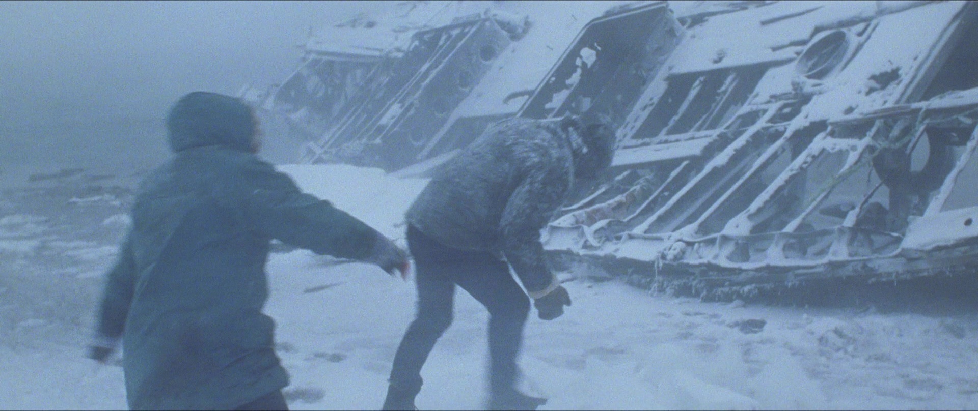Compartiment n°6 (2021), unknown, 2.38:1 — film still