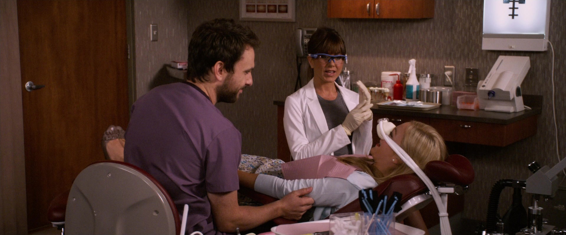 Horrible Bosses (2011), wide, 2.40:1 — film still