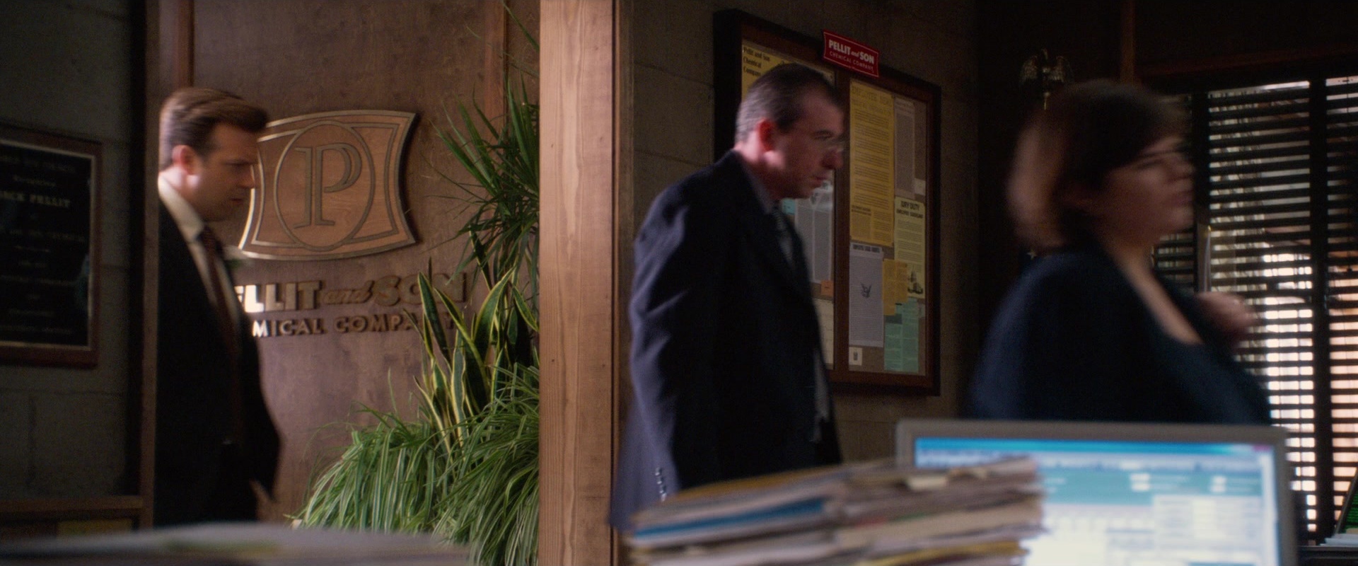 Horrible Bosses (2011), wide, 2.40:1 — film still