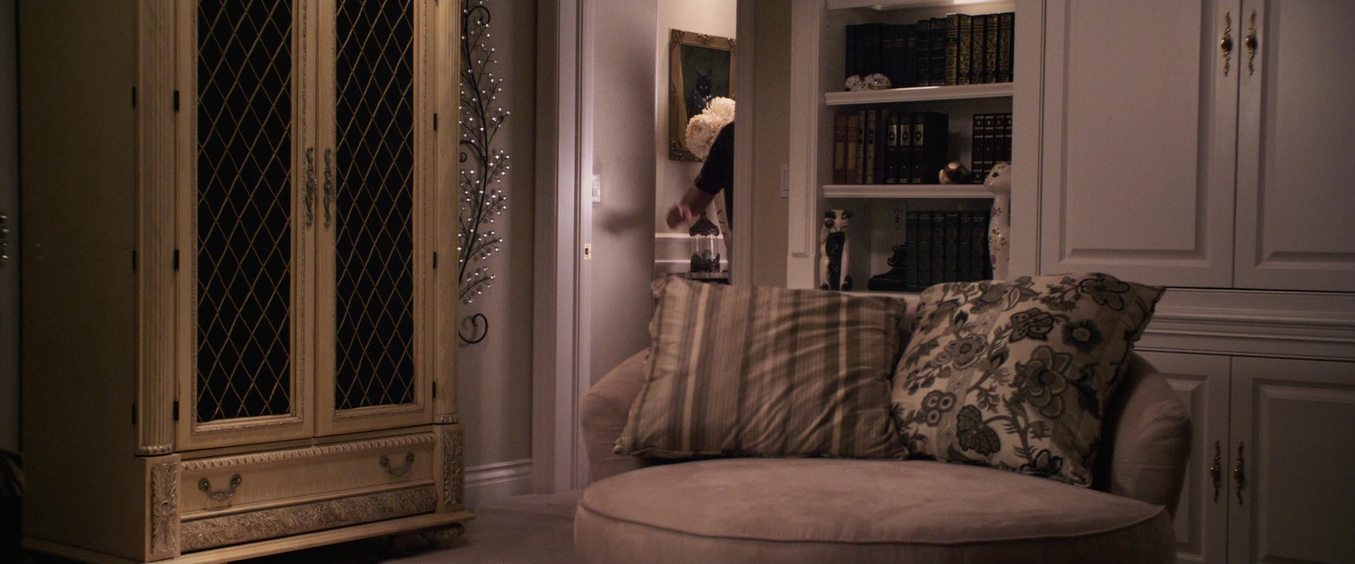 Horrible Bosses (2011), wide, 2.40:1 — film still