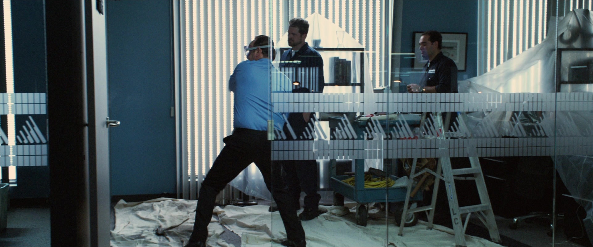 Horrible Bosses (2011), wide, 2.40:1 — film still