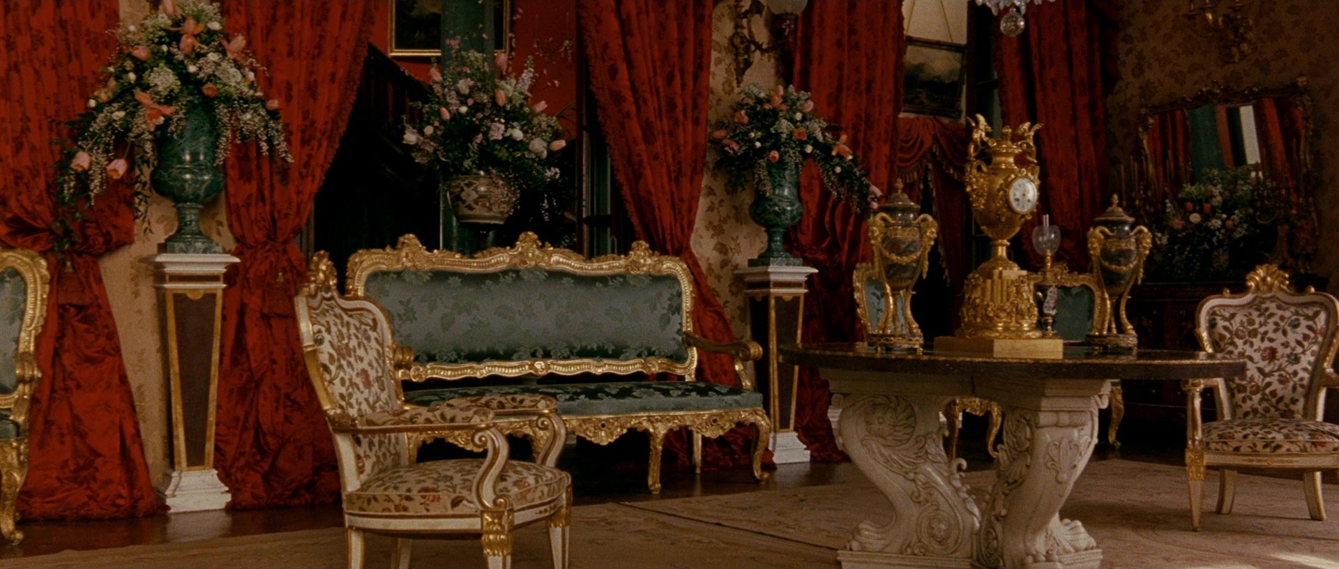 Gangs of New York (2002), wide, 2.35:1 — film still