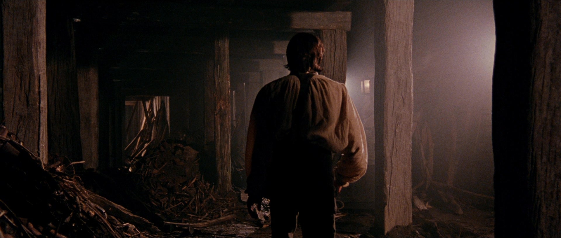 Gangs of New York (2002), wide, 2.35:1 — film still