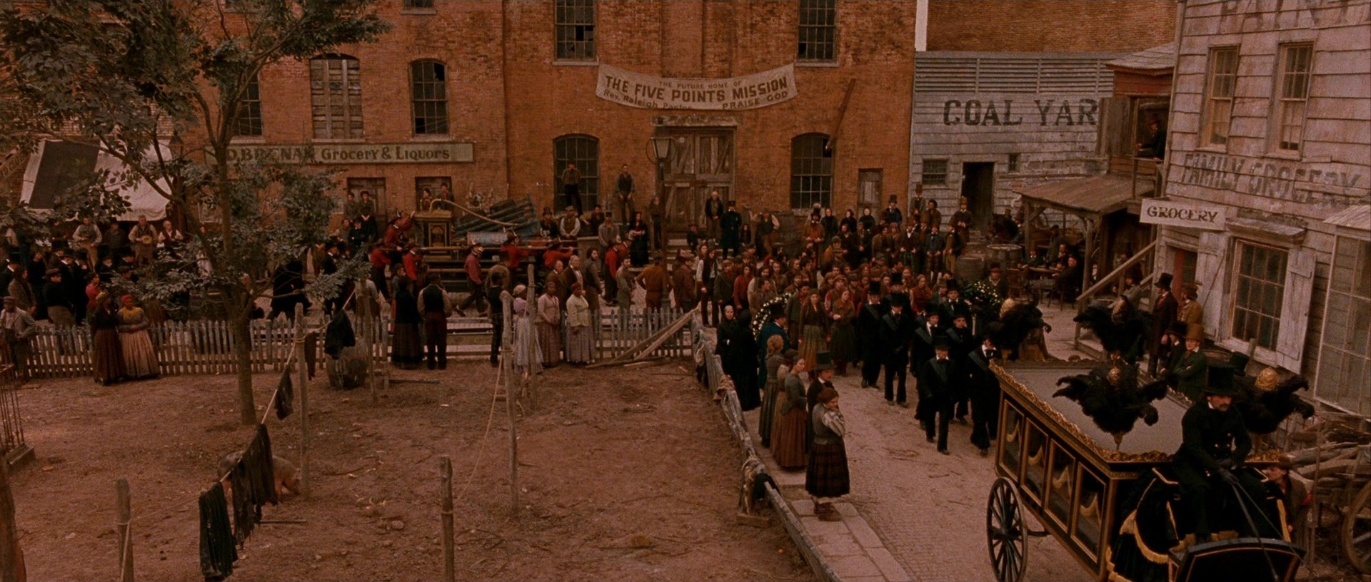 Gangs of New York (2002), wide, 2.35:1 — film still