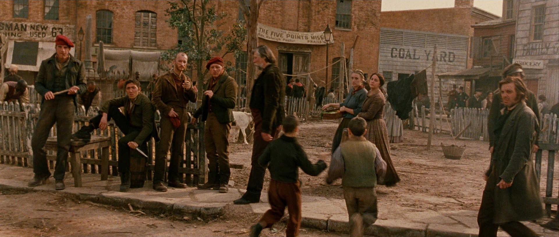 Gangs of New York (2002), wide, 2.35:1 — film still