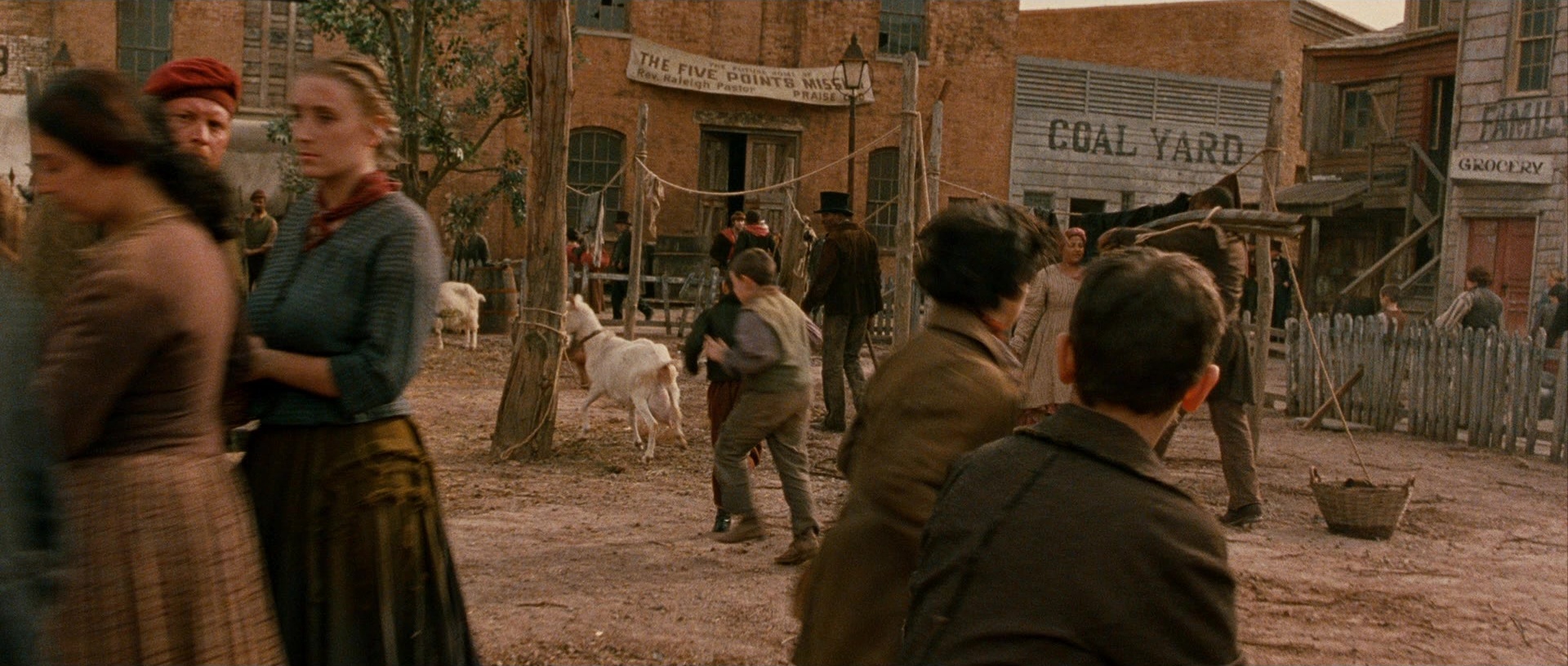 Gangs of New York (2002), wide, 2.35:1 — film still