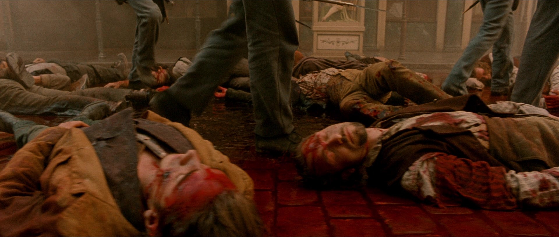 Gangs of New York (2002), wide, 2.35:1 — film still
