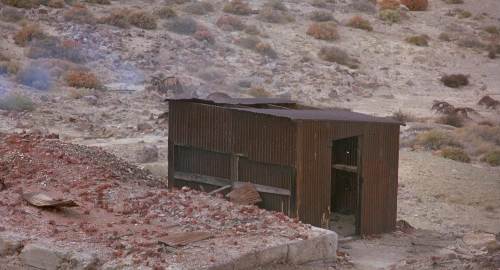 Cherry 2000 (1987), wide, 1.85:1 — film still