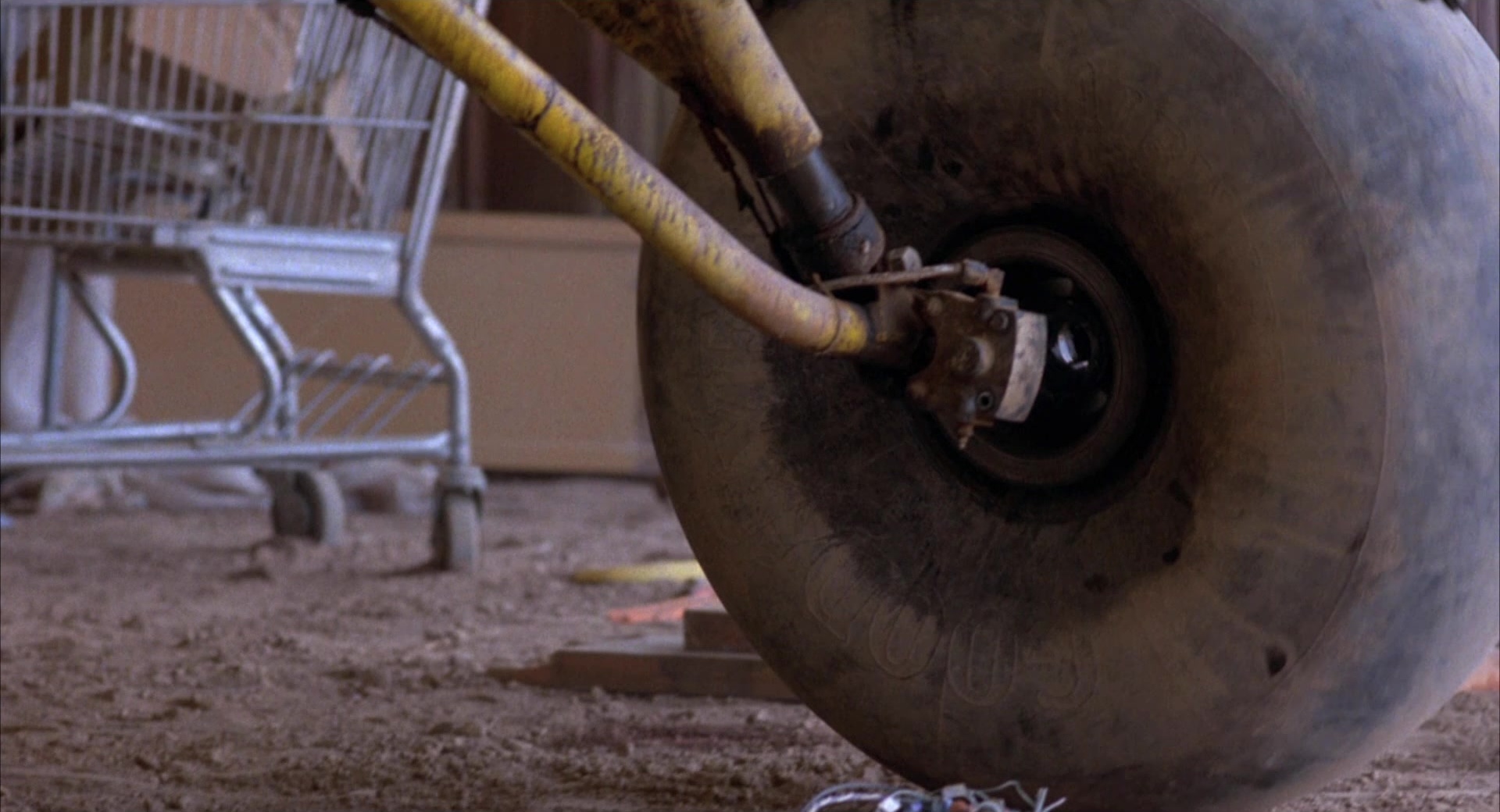 Cherry 2000 (1987), wide, 1.85:1 — film still