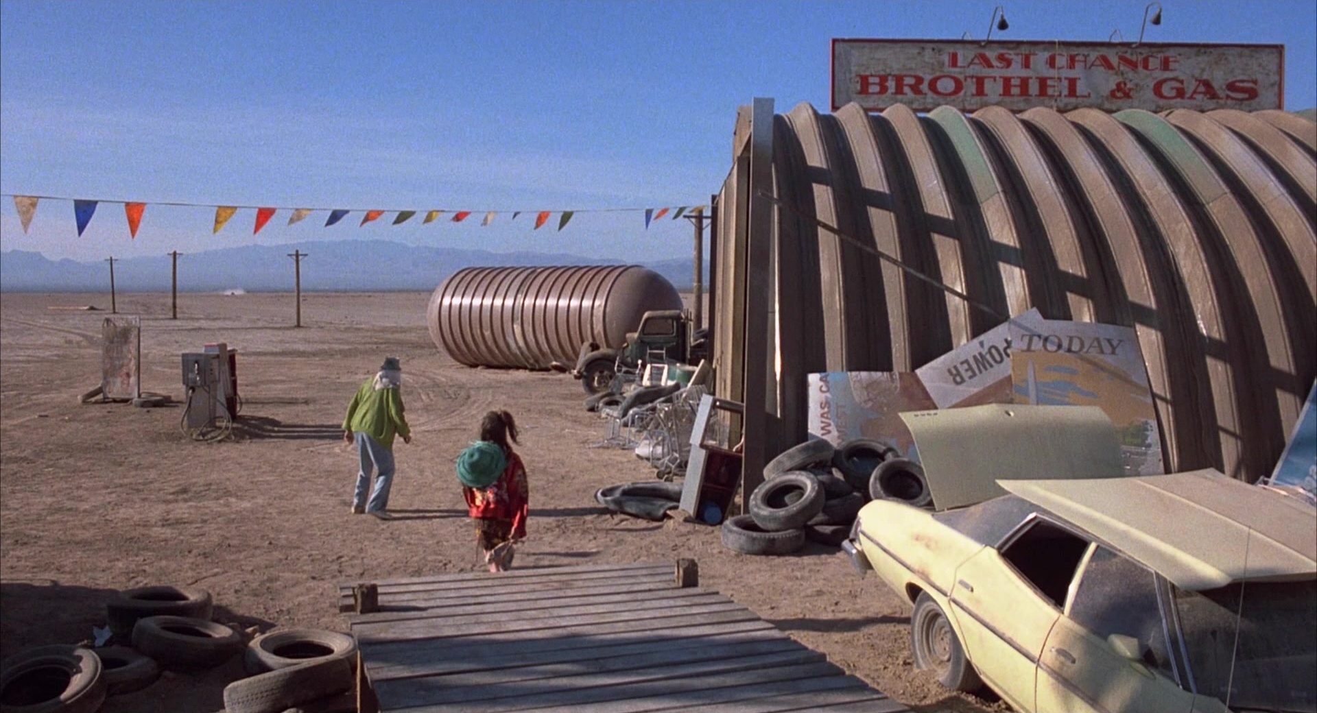 Cherry 2000 (1987), wide, 1.85:1 — film still