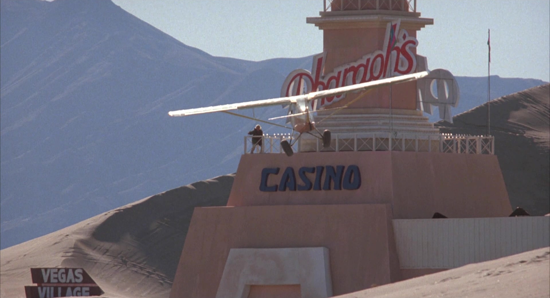 Cherry 2000 (1987), wide, 1.85:1 — film still