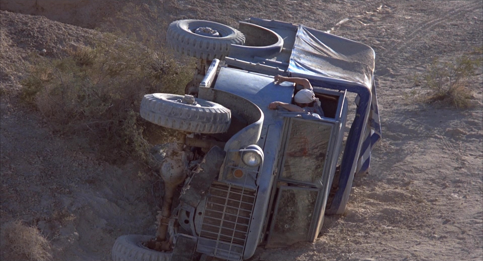 Cherry 2000 (1987), wide, 1.85:1 — film still