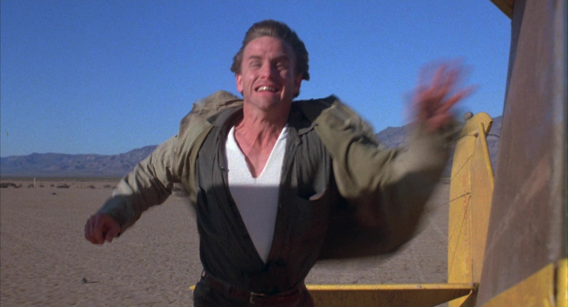Cherry 2000 (1987), wide, 1.85:1 — film still