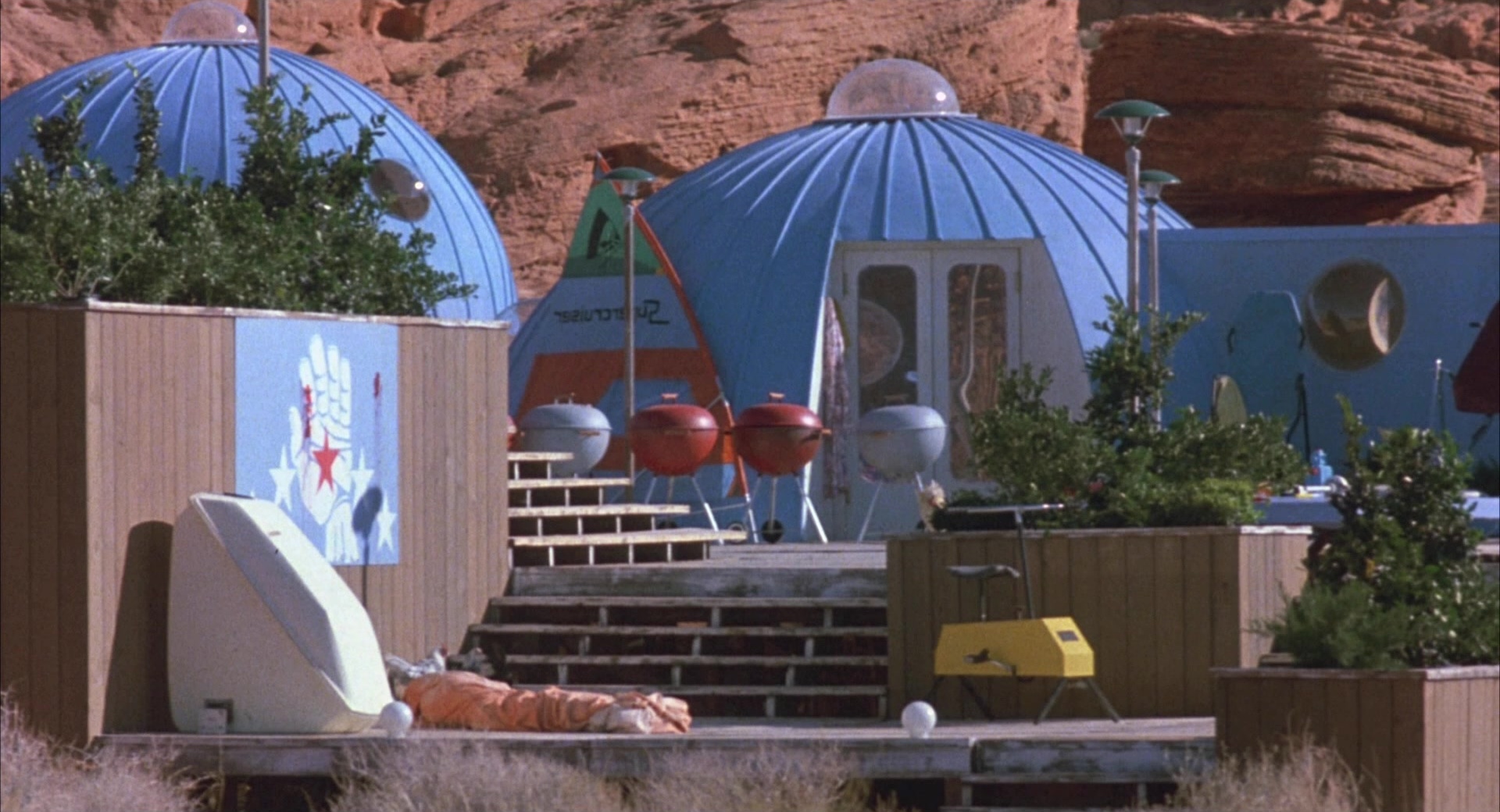 Cherry 2000 (1987), wide, 1.85:1 — film still