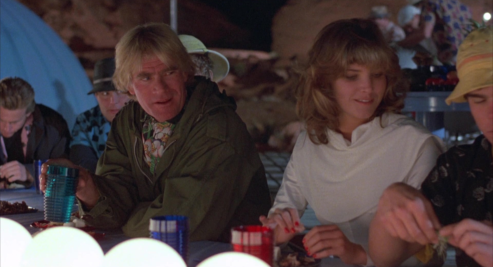 Cherry 2000 (1987), wide, 1.85:1 — film still
