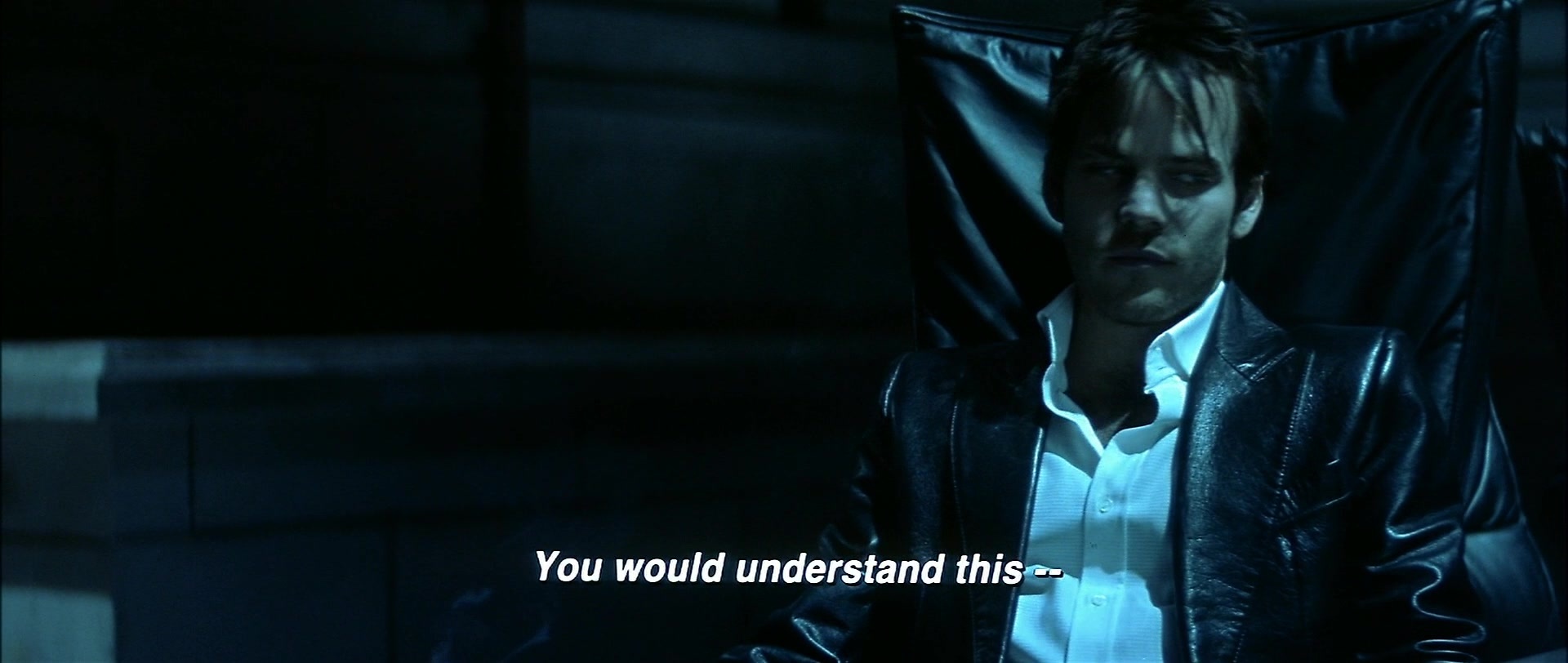 Blade (1998), wide, 2.36:1 — film still