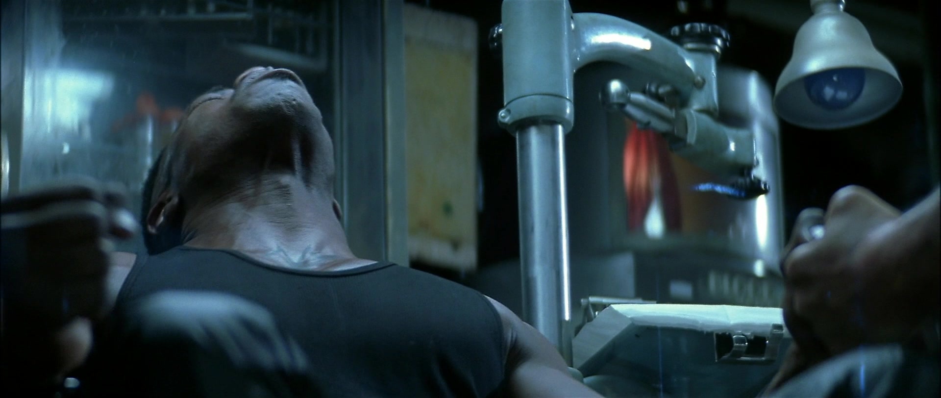 Blade (1998), wide, 2.36:1 — film still
