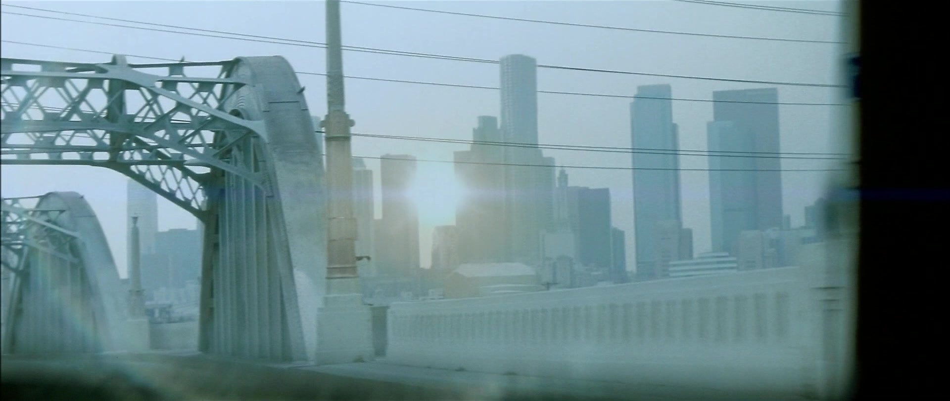 Blade (1998), wide, 2.36:1 — film still