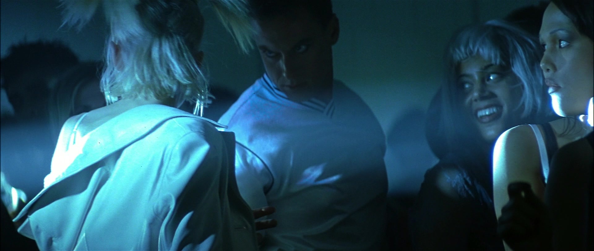 Blade (1998), medium, 2.36:1 — film still
