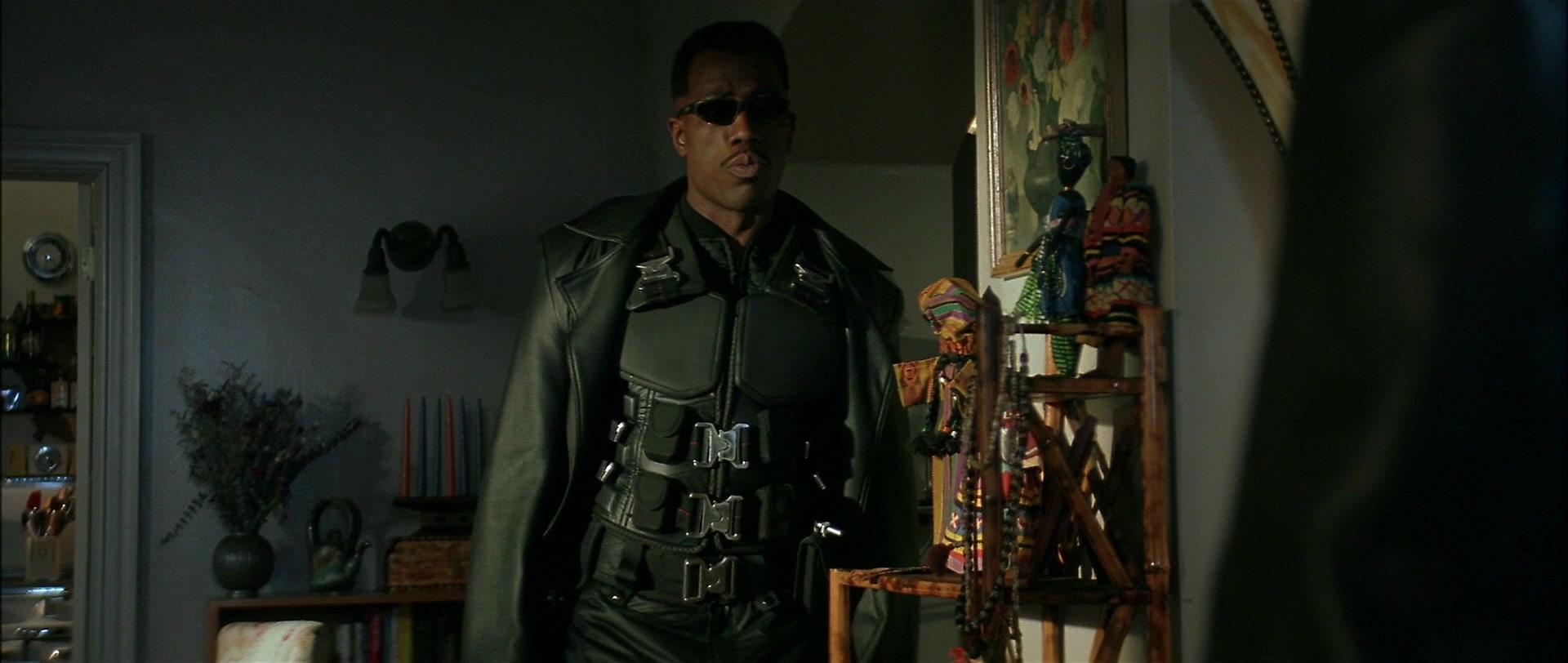 Blade (1998), wide, 2.36:1 — film still