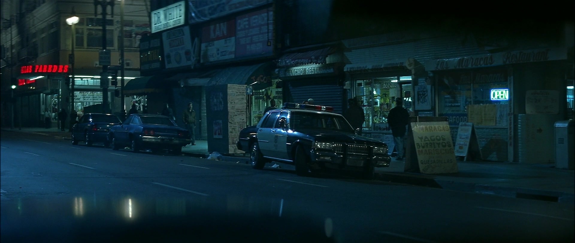 Blade (1998), wide, 2.36:1 — film still