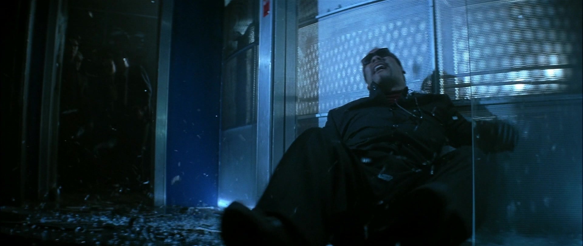Blade (1998), wide, 2.36:1 — film still