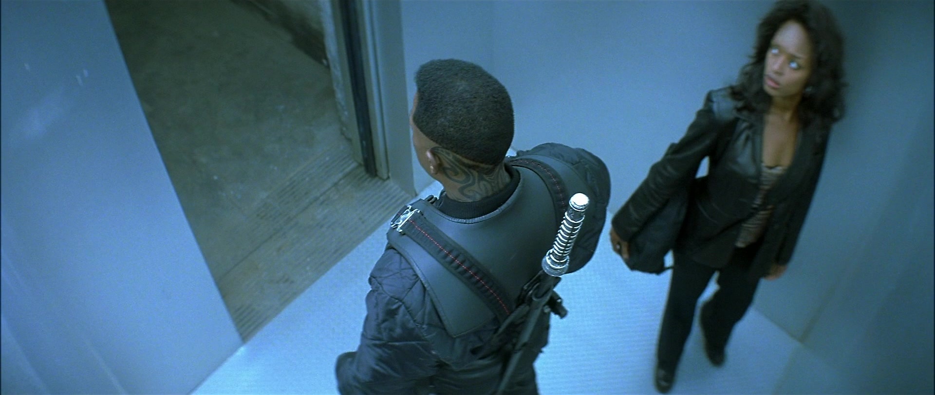 Blade (1998), wide, 2.36:1 — film still