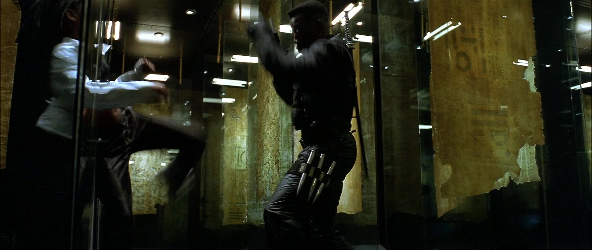 Blade (1998), wide, 2.36:1 — film still