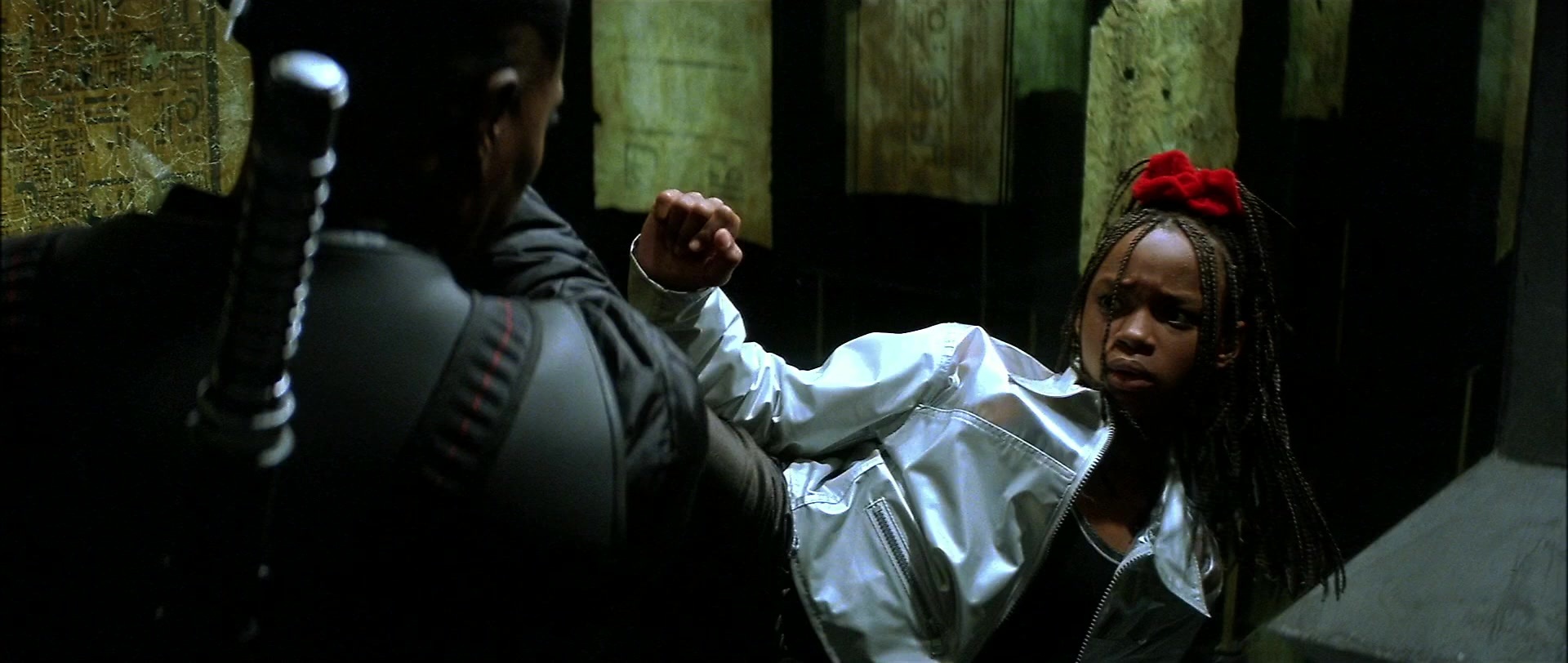 Blade (1998), wide, 2.36:1 — film still