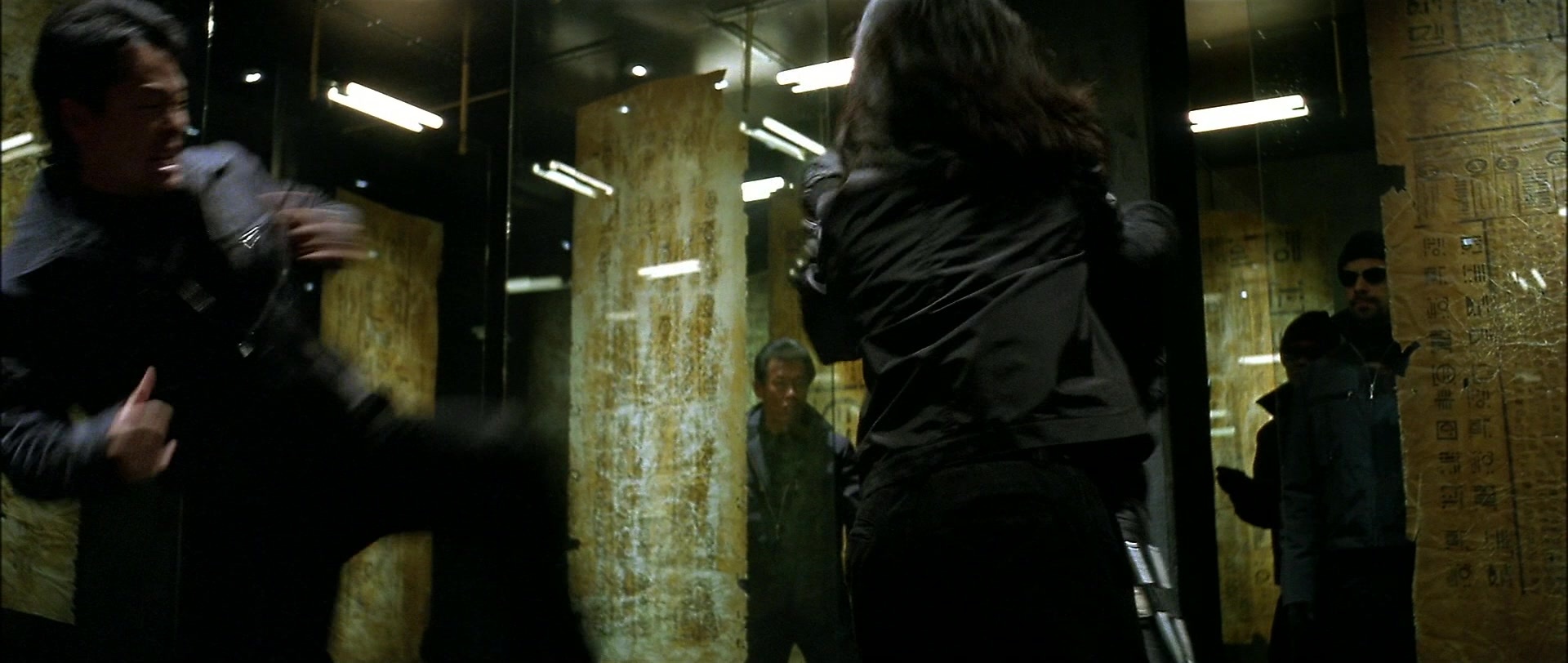 Blade (1998), wide, 2.36:1 — film still