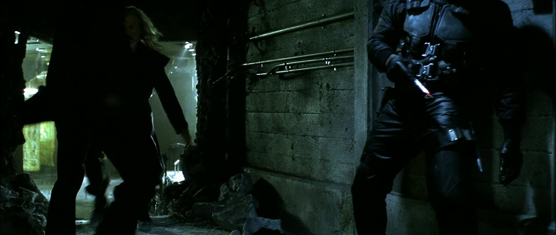 Blade (1998), wide, 2.36:1 — film still