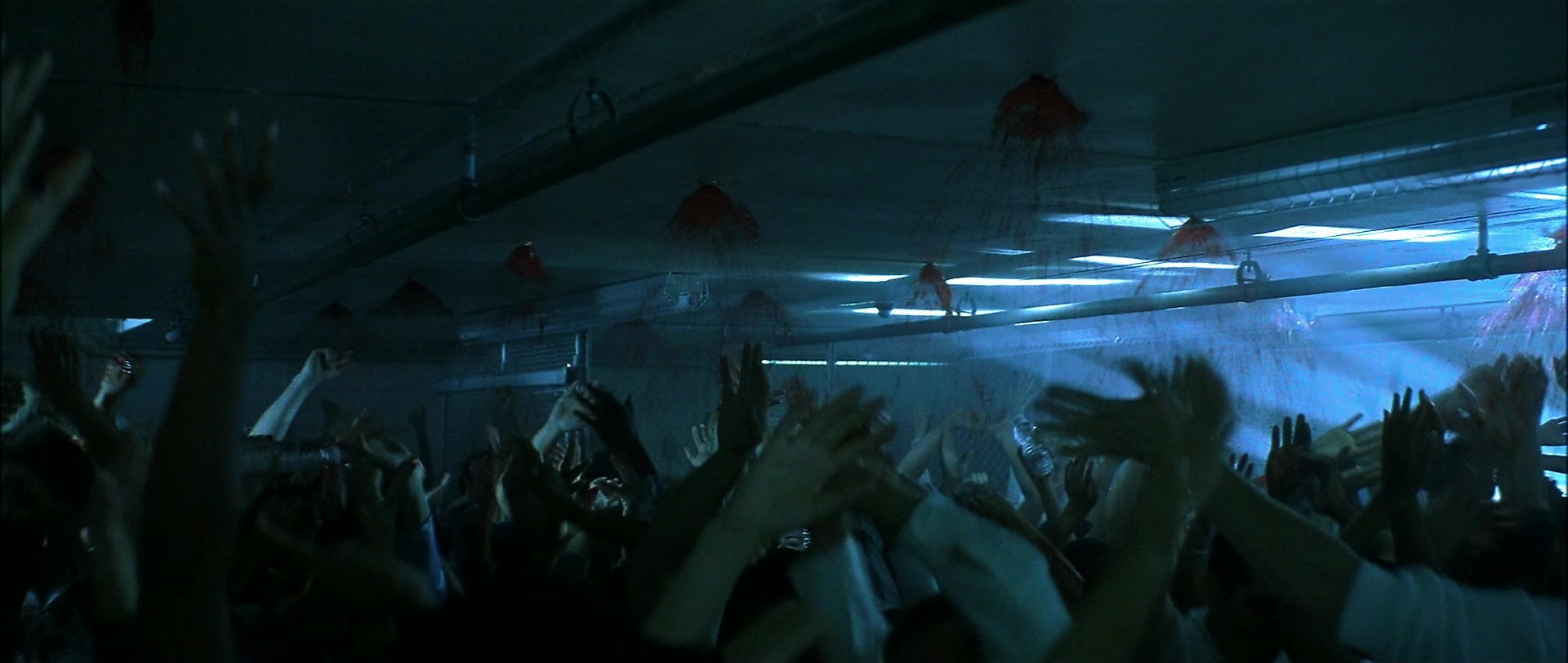 Blade (1998), wide, 2.36:1 — film still