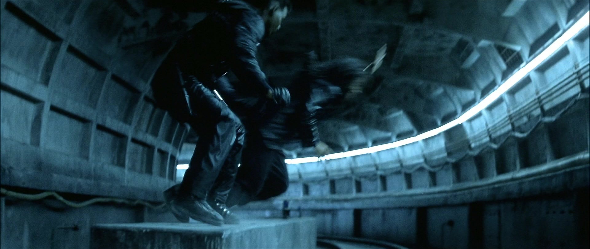 Blade (1998), wide, 2.36:1 — film still