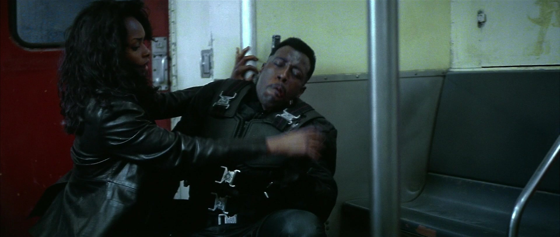 Blade (1998), wide, 2.36:1 — film still